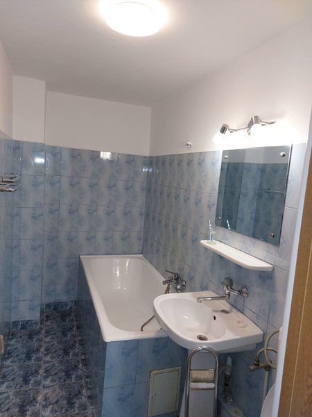 Calea 13 Septembrie, Prosper